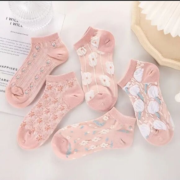 3 for $26 - Socks 5 pair Pink Floral Ankle Socks - Picture 4 of 5